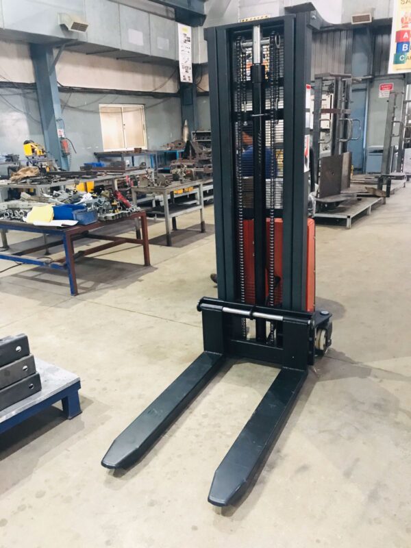 Semi Stacker 1030 - Image 12