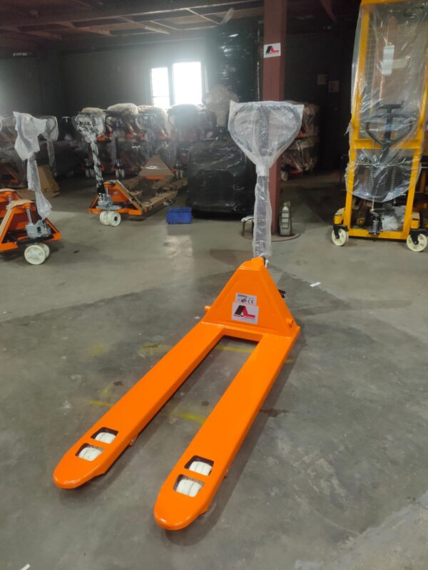 Hand Pallet Truck 3.0T 550N - Image 16