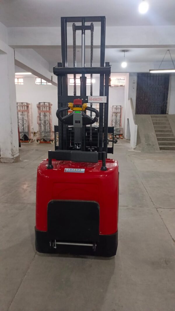 Fully Electric 2030 (Pedestal) - Image 3