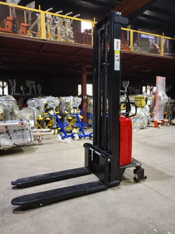 Semi Electric Stacker 1535 - Image 2